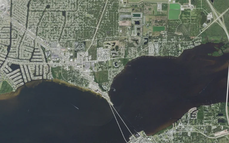 Aerial view centered on Charlotte Harbor, Florida