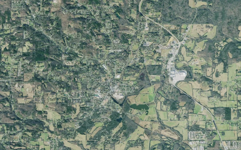 Aerial view centered on Chickamauga, Georgia