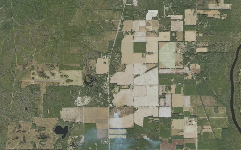Aerial view centered on Day, Florida