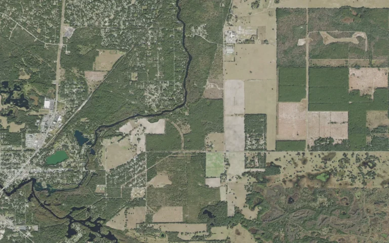 Aerial view centered on Dunnellon, Florida