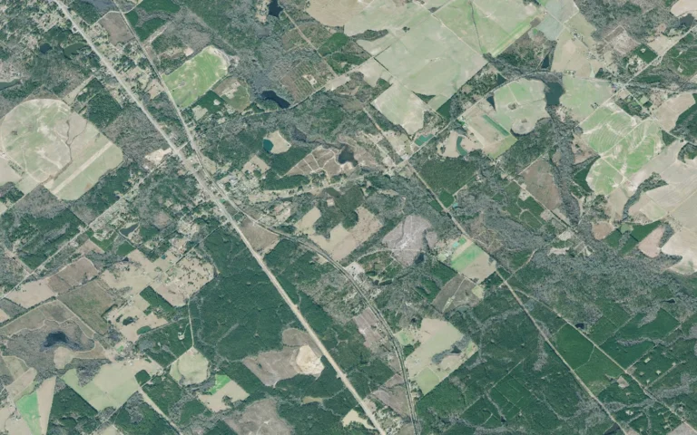 Aerial view centered on Empire, Georgia