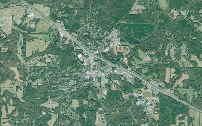 Aerial view centered on Forsyth, Georgia