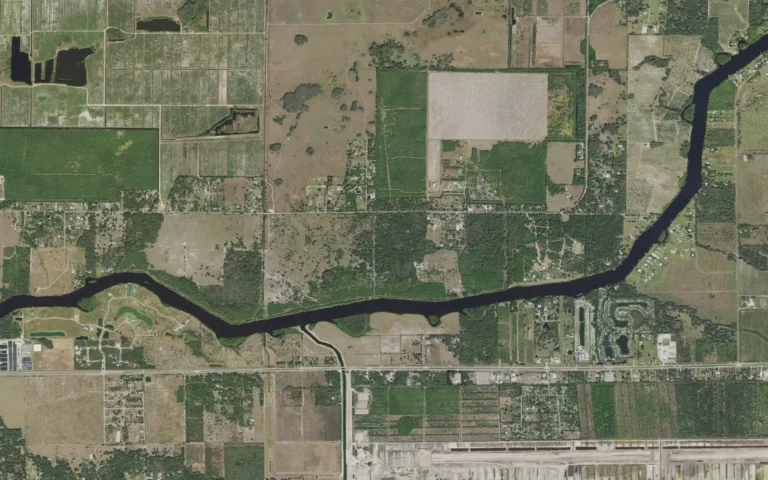 Aerial view centered on Fort Denaud, Florida