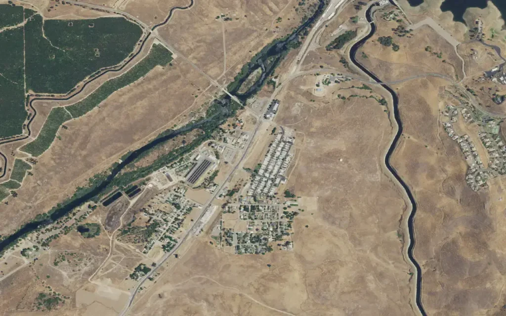 HVAC service area in Friant