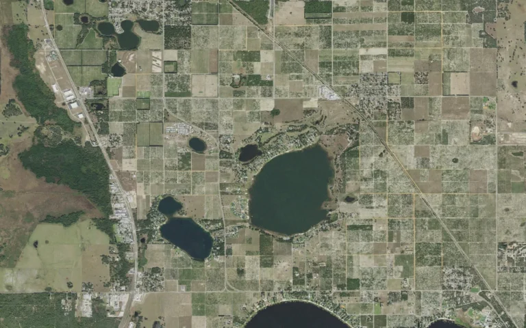 Aerial view centered on Highland Park, Florida