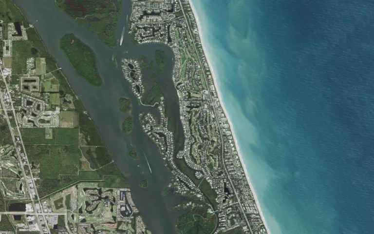 Aerial view centered on Indian River Shores, Florida