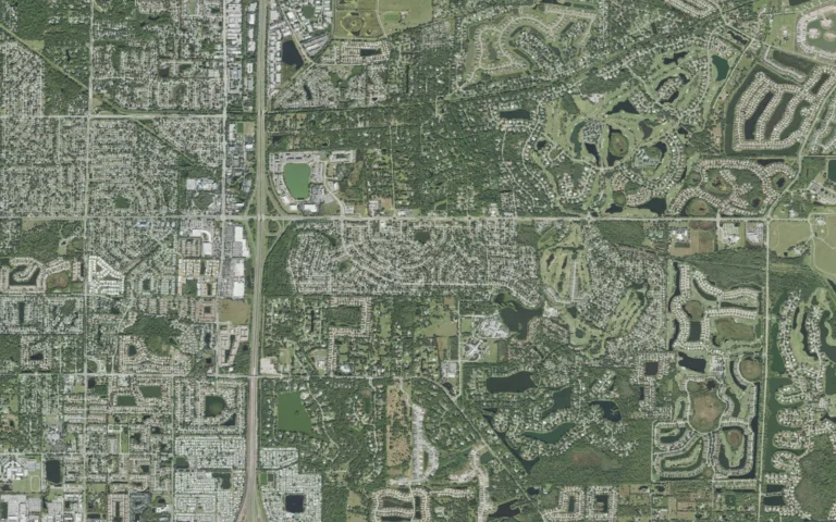 Aerial view centered on Lake Sarasota, Florida