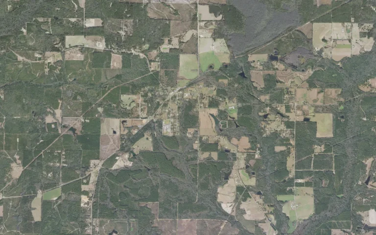 Aerial view centered on Laurel Hill, Florida