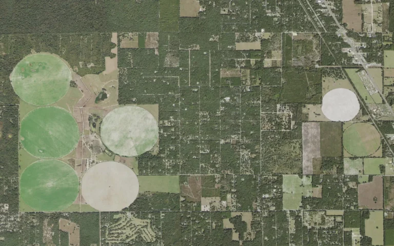 Aerial view centered on Manatee Road, Florida