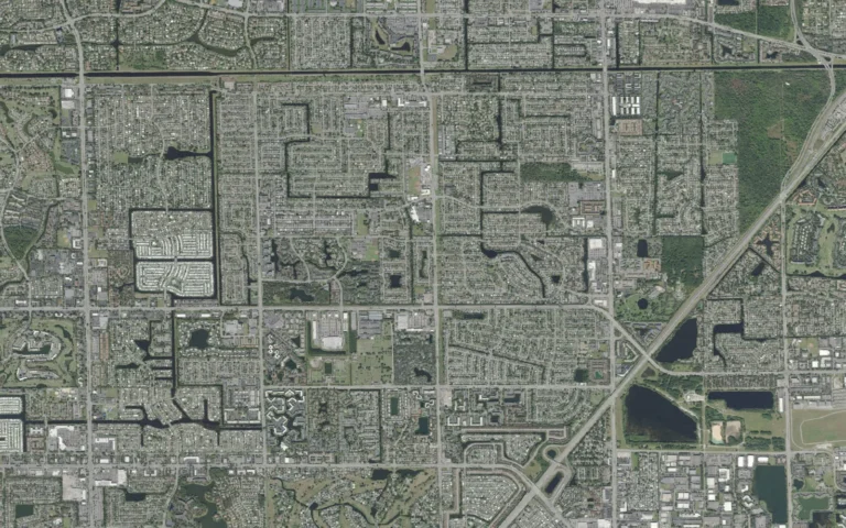 Aerial view centered on North Lauderdale, Florida