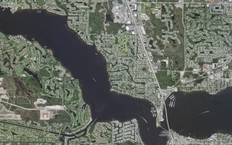 Aerial view centered on North River Shores, Florida