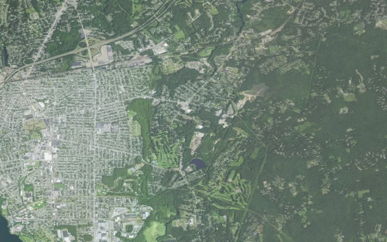 Aerial view centered on North Seekonk, Massachusetts