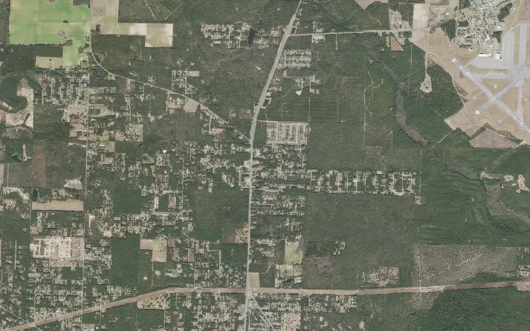Aerial view centered on Point Baker, Florida