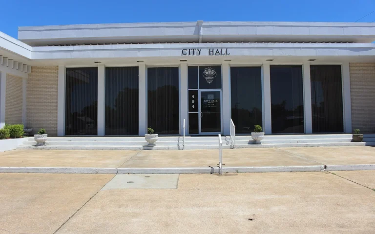 Quincy, FL community scene