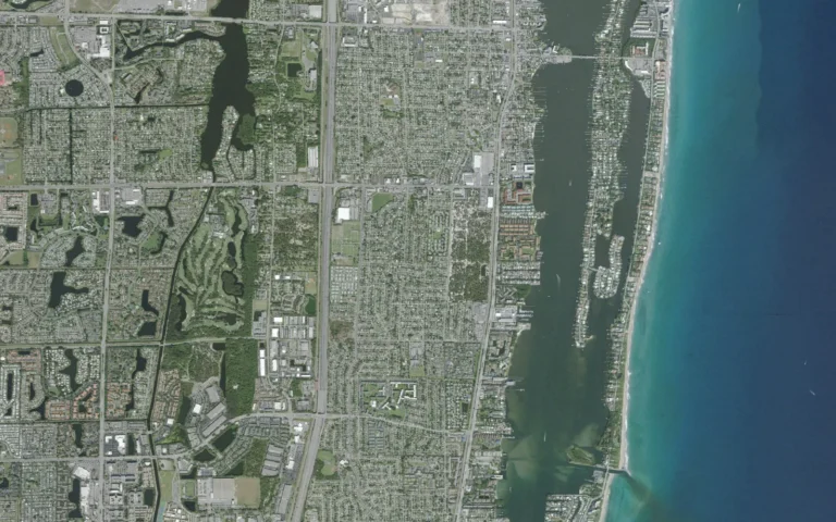 Aerial view centered on San Castle, Florida