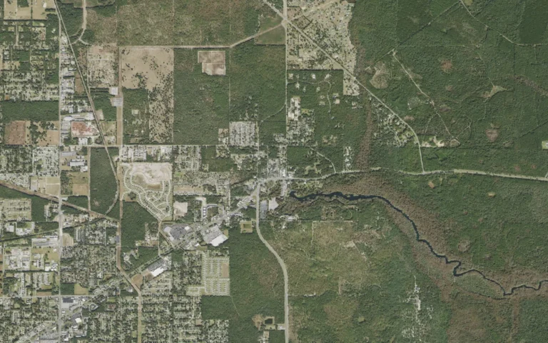 Aerial view centered on Silver Springs, Florida