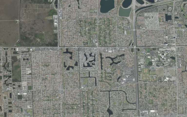 Aerial view centered on Tamiami, Florida