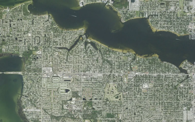 Aerial view centered on West Bradenton, Florida