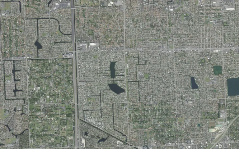 Aerial view centered on Westwood Lakes, Florida